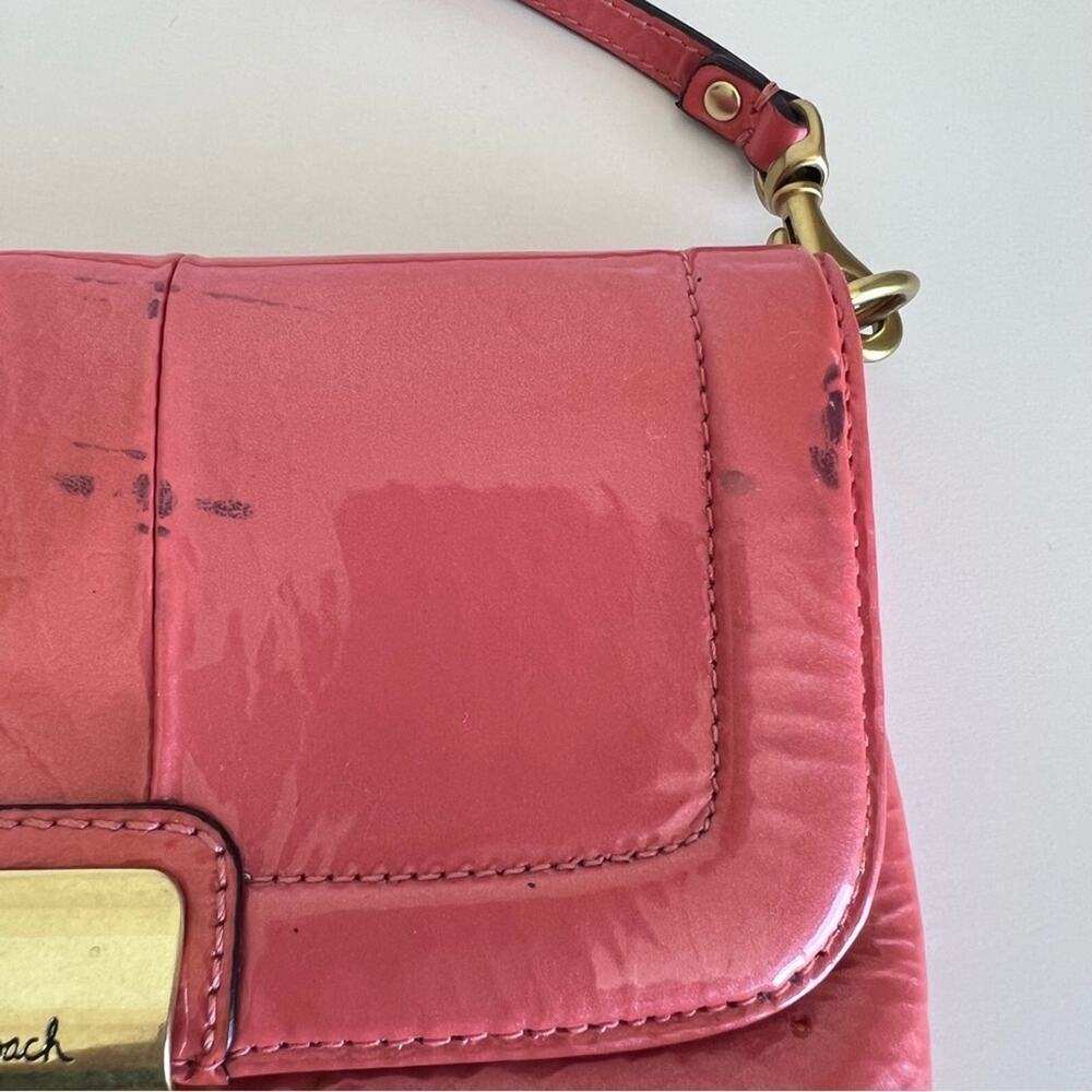 Coach Kristen Coral Patent Leather‎ Wristlet Clutch - Picture 13 of 14
